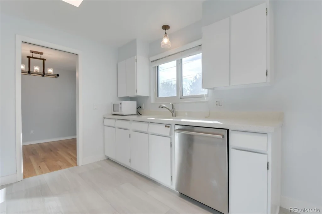 10930 W 60th kitchen after