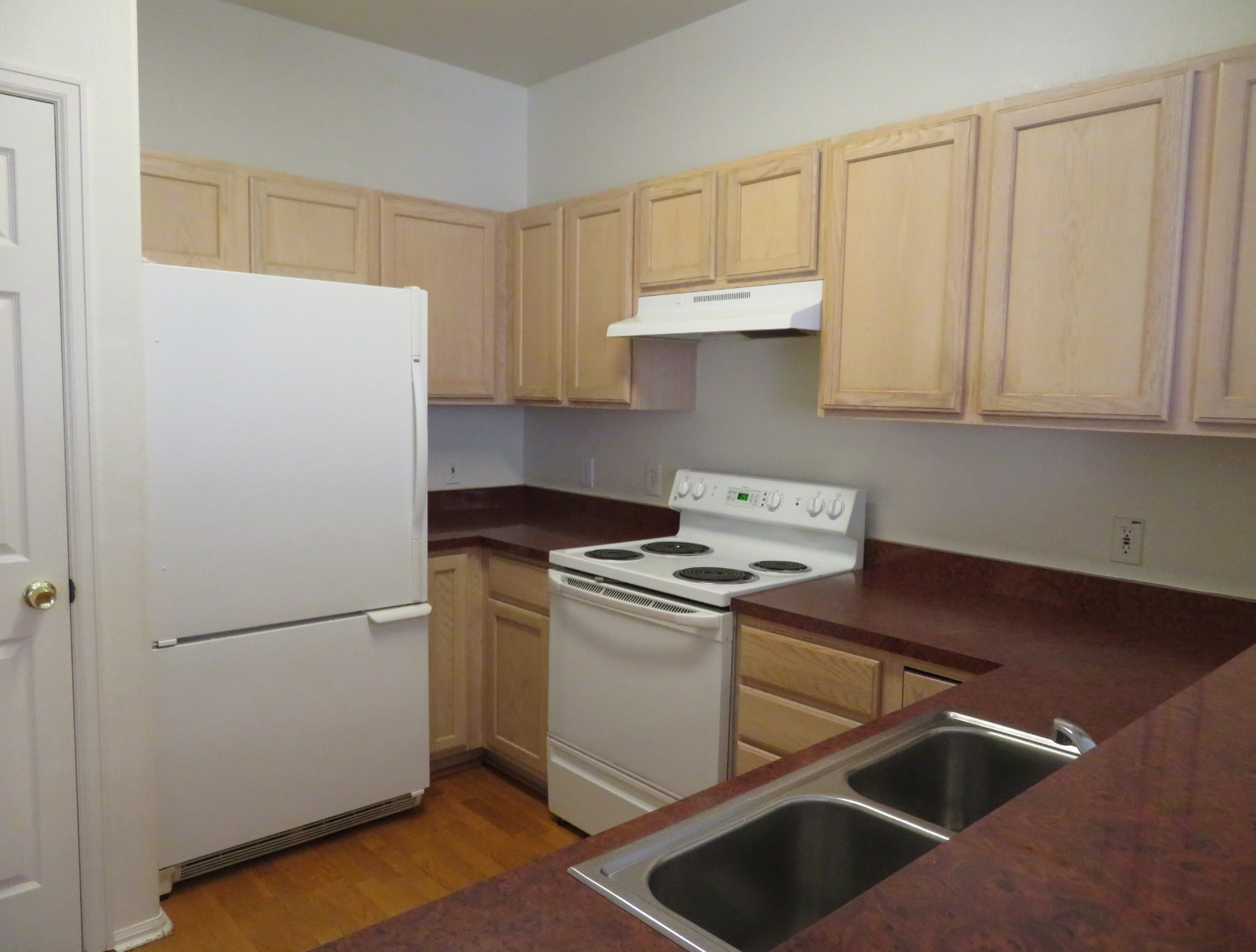 12484 E Tennessee Drive Kitchen BEFORE