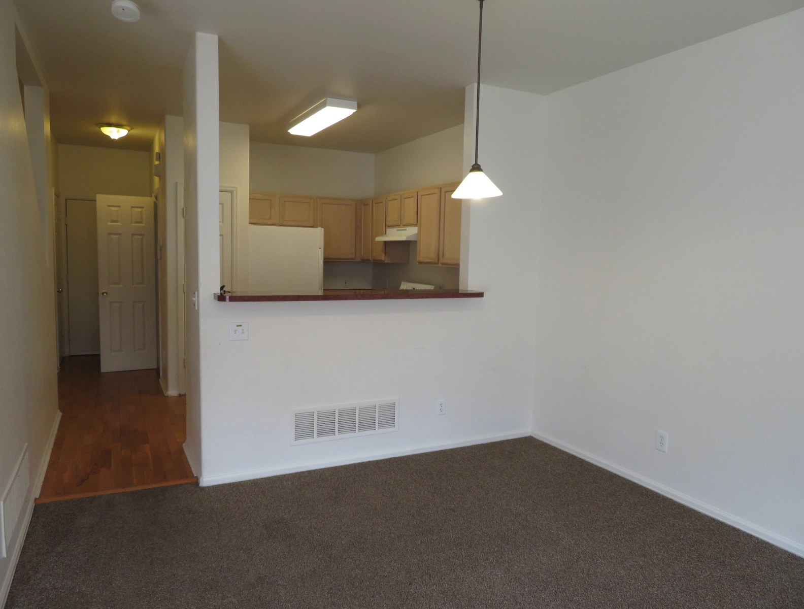 12484 E Tennessee Drive LR BEFORE 2