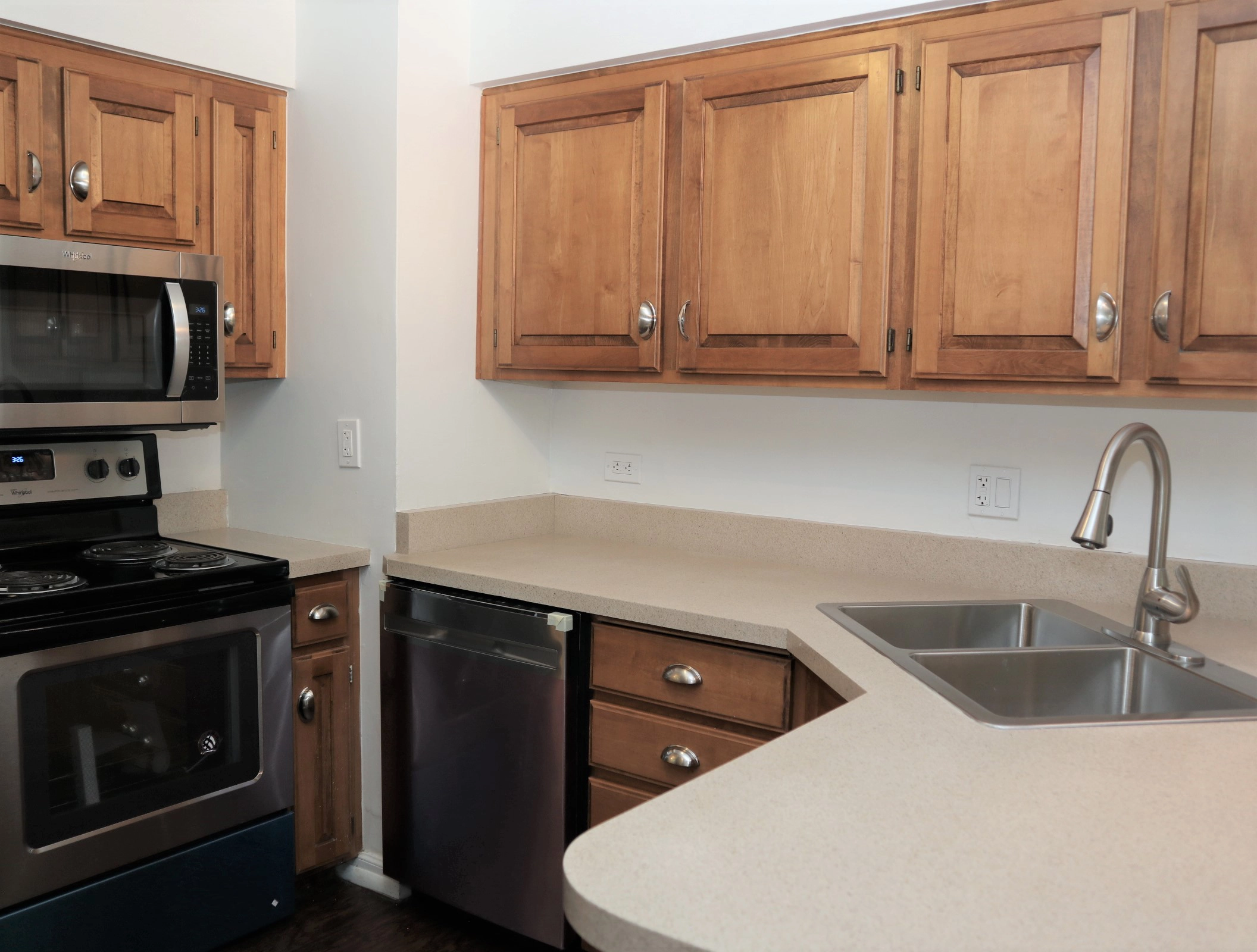 After 850 Magnolia Kitchen after